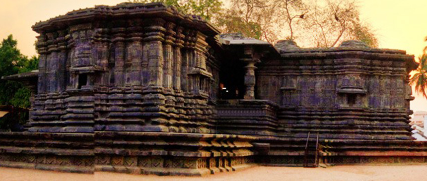 Thousand Pillar Temple Weekend Getaway