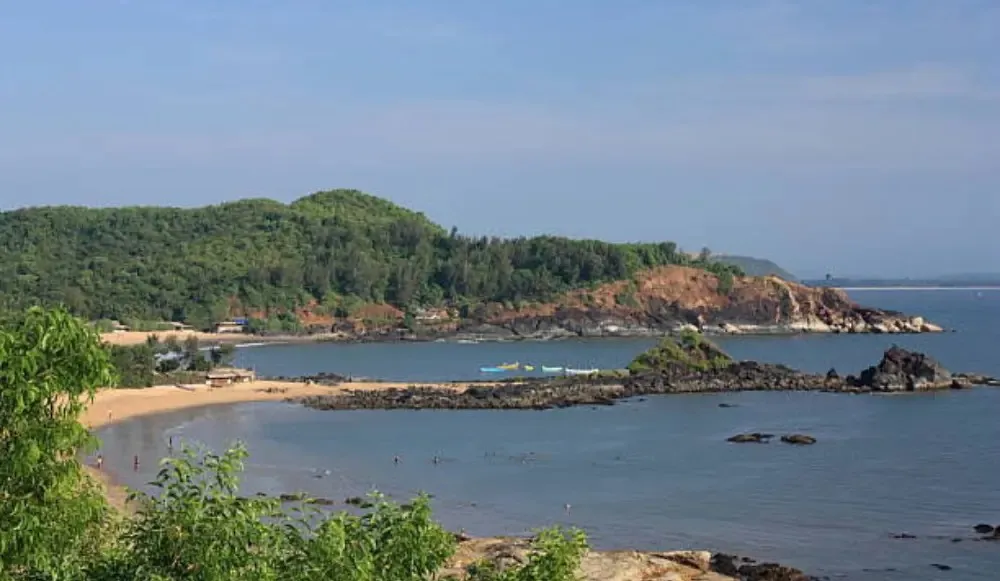 Ultimate Guide to Exploring Gokarna: Beaches, Temples, and More