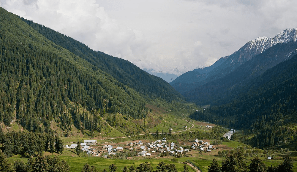 Aru Valley