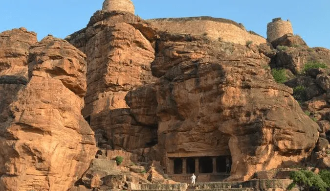 A Weekend Getaway to Badami: Ultimate Travel Guide with Travloger
